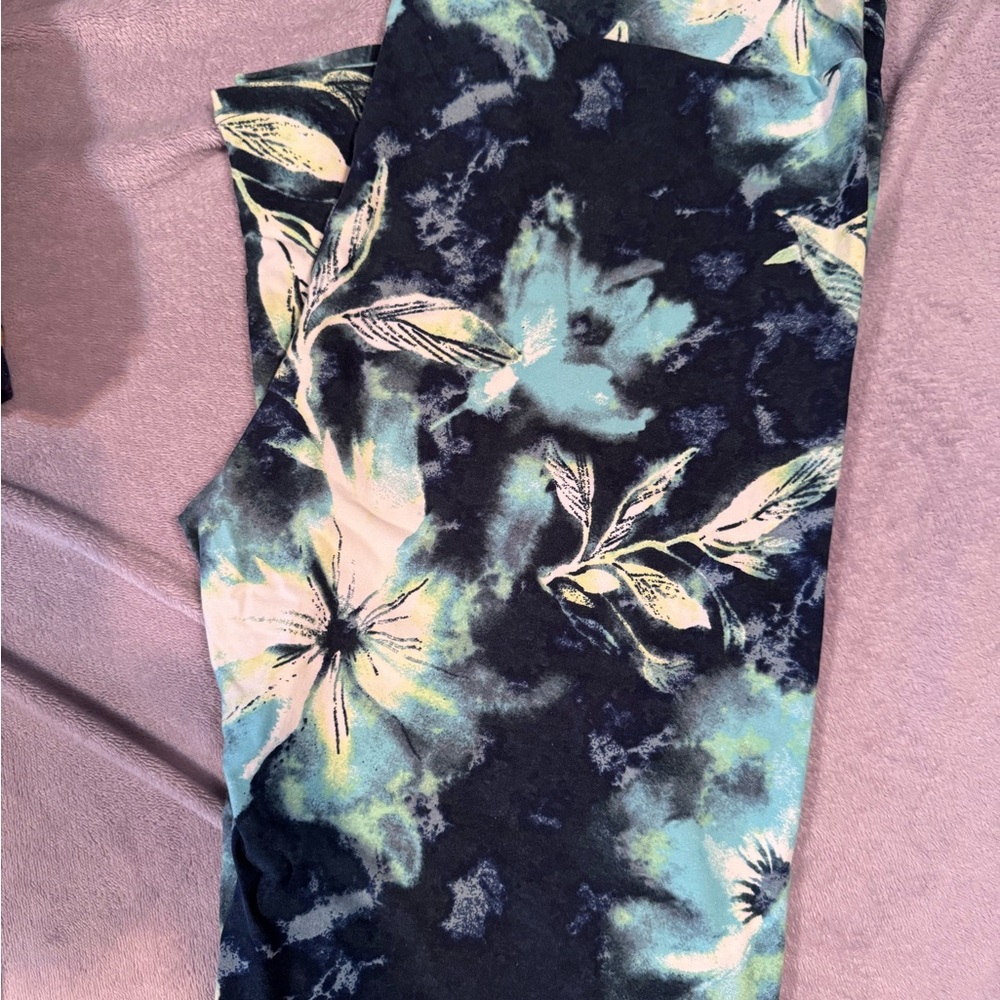 Lularoe Floral Patterned Leggings